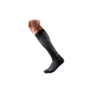 McDavid - skarpety uciskowe elite recovery compression socks (czarne) / 8831
