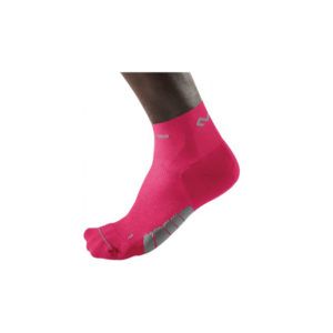 Mcdavid - skarpety kompresyjne active runner socks low- cut (różowe) / 8833